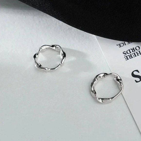 925 Sterling Silver Twist Huggie Hoop Earrings Minimalist Small Hoops - Picture 7 of 12